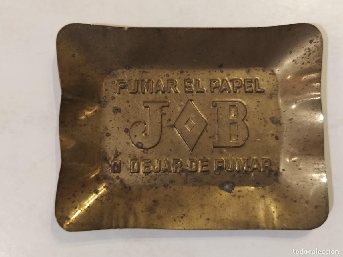 Papel de fumar: PAPEL DE FUMAR JOB - CENICERO ANTIGUO METALICO -VER FOTOS