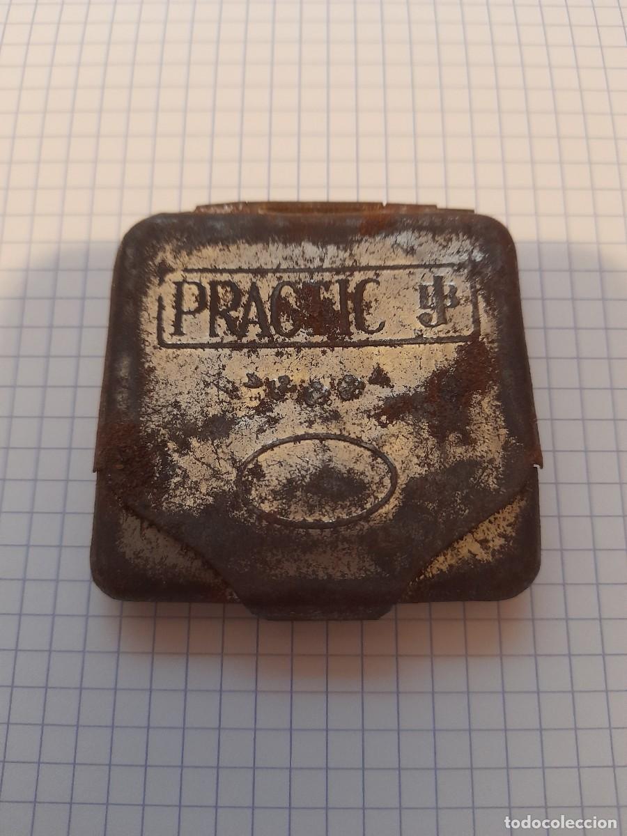 Papel de fumar: Antiguo Estuche Metal Papel Fumar Practic. Caja Colecci&oacute;n
