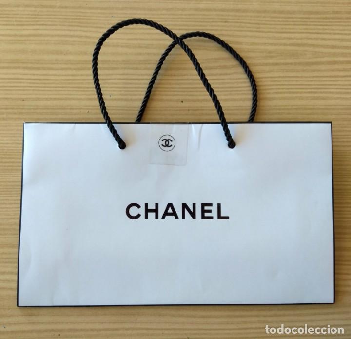 chanel bolsa paper