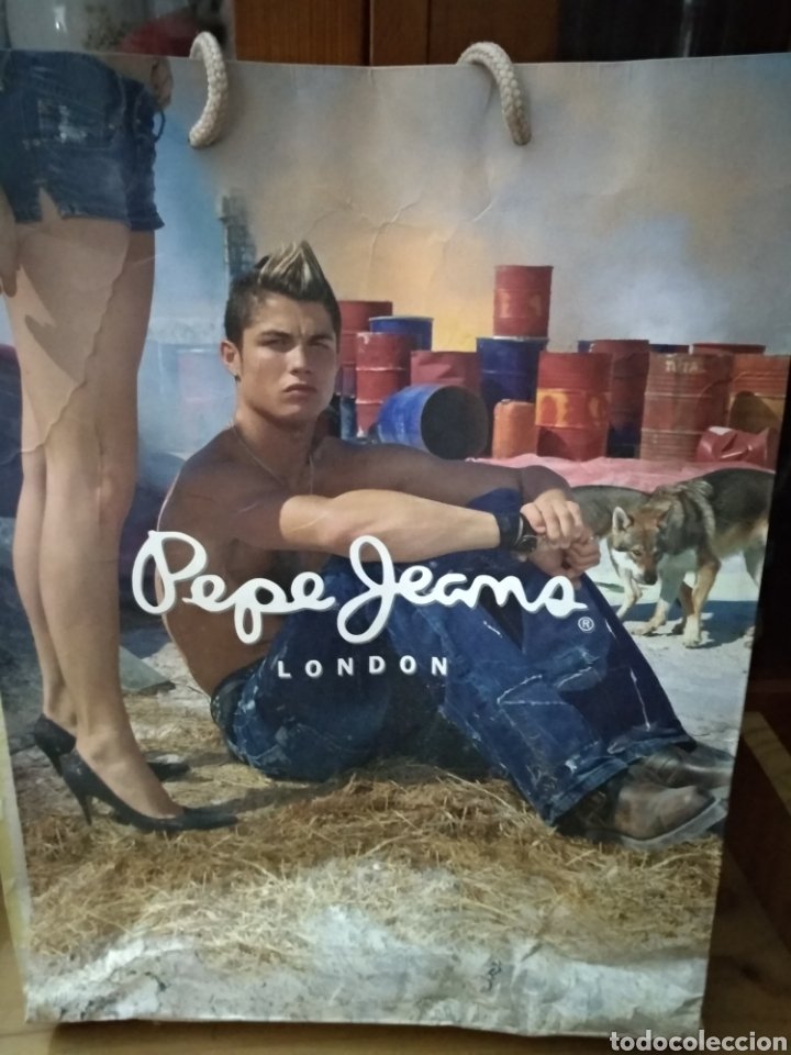 Cristiano Ronaldo Bolsa Pepe Jeans Buy Other Articles Made Of Paper At Todocoleccion 168002162