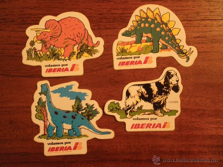 Pegatinas de colecci&oacute;n: 4 pegatinas, Volamos con IBERIA 3 de Dinosaurios y una de un perro