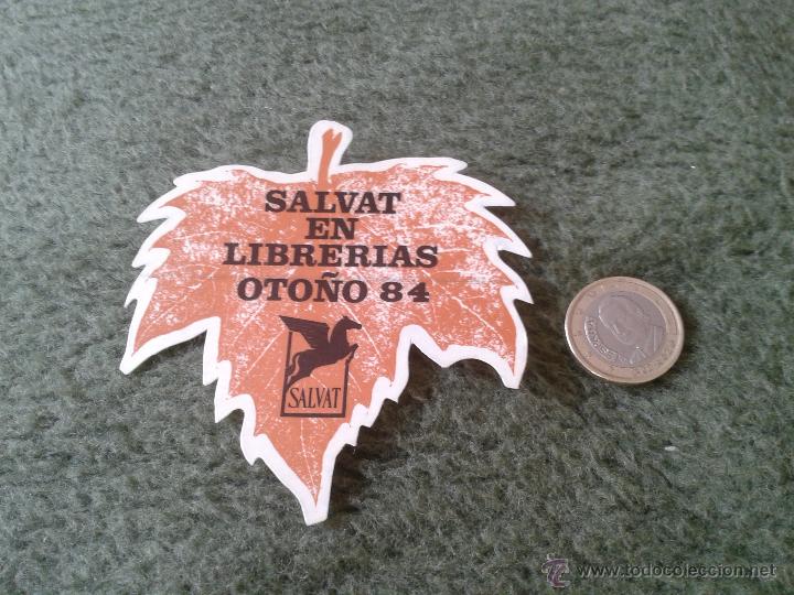 Sammlung von Aufklebern: ANTIGUO ADHESIVO PEGATINA TROQUELADA EDITORIAL SALVAT EN LIBRERIAS OTO&Ntilde;O 84 1984 STICKER TENGO MAS P