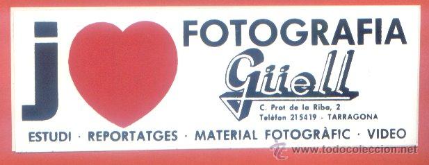 Sammlung von Aufklebern: PEGATINA ADHESIVO FOTOGRAFIA G&Uuml;ELL. TARRAGONA. APROX. 6 X 15 CM. A&Ntilde;OS 80.