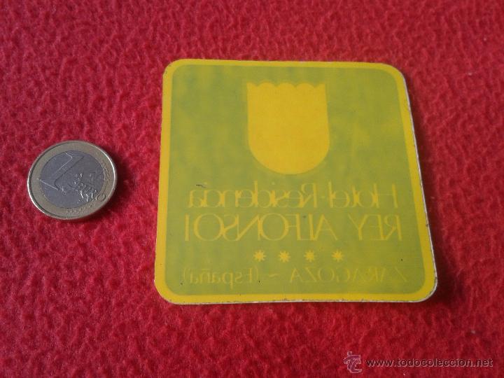 Sammlung von Aufklebern: PEGATINA ADHESIVO STICKER TENGO MAS PEGATINAS VER LOTES HOTEL RESIDENCIA REY ALFONSO I ZARAGOZA ESCA