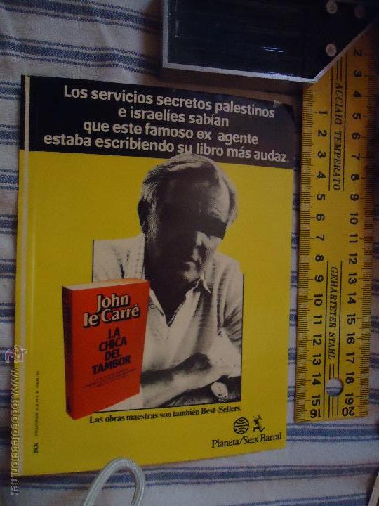 Adesivi di collezione: antigua pegatina PUBLICITARIA o cromo publicitario - 1983 LIBRO DE JOHN LE CARRE LA CHICA DEL TAMBOR