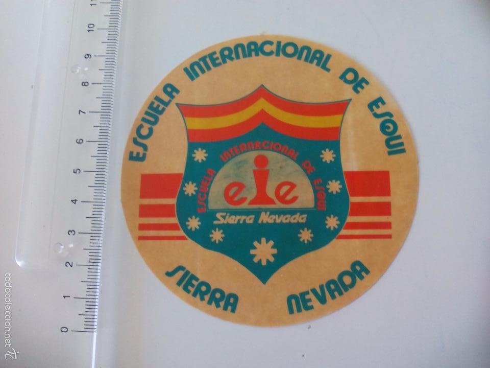 Pegatinas de colecci&oacute;n: Sierra Nevada Escuela internacional de Esqui. E.I.E. PEGATINA ADHESIVO. Sticker, calca.