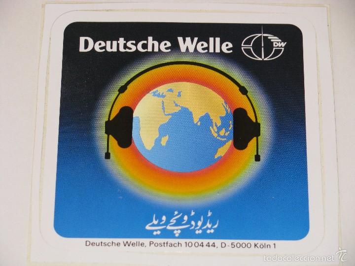 Pegatinas de colecci&oacute;n: Pegatina emisora radio Deutsche welle. Para oyentes de idioma urdu.