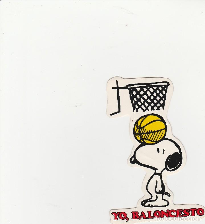 Pegatinas de colecci&oacute;n: PEGATINA SNOOPY YO BALONCESTO A&Ntilde;OS 80