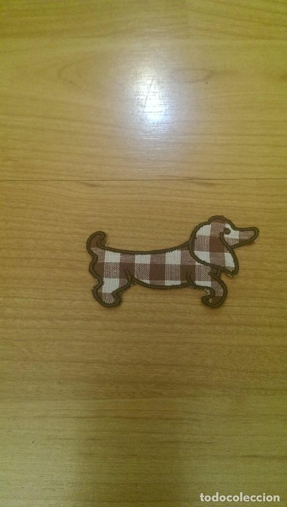 Collection stickers: APLICACI&Oacute;N DE TELA &laquo;PERRO CUADROS&raquo;
