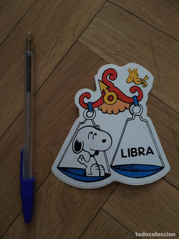 Pegatinas de colecci&oacute;n: P159 ANTIGUA PEGATINA ADHESIVO SNOOPY LIBRA