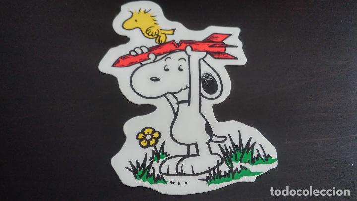 Pegatinas de colecci&oacute;n: pegatina adhesivo snoopy dibujos comic paz no guerra anti guerra