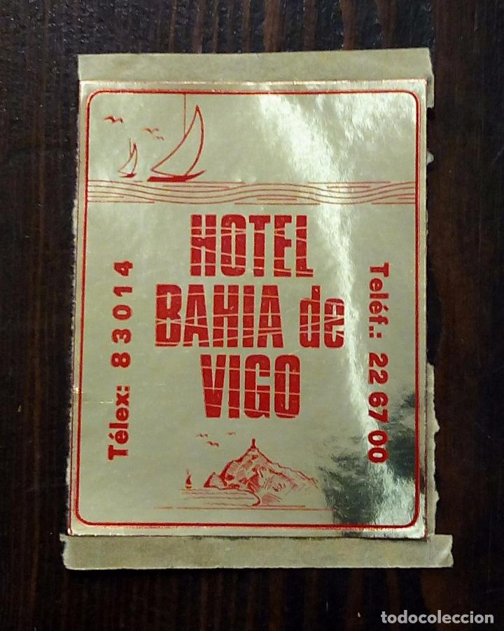 Pegatinas de colecci&oacute;n: ANTIGUA PEGATINA PARA MALETAS HOTEL BAH&Iacute;A DE VIGO.