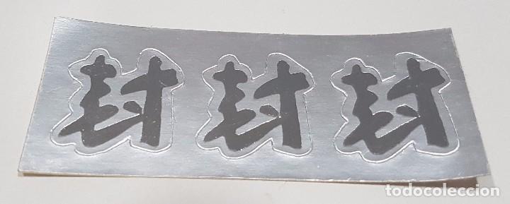 Collection stickers: ANTIGUA PEGATINA LETRAS ORIENTALES