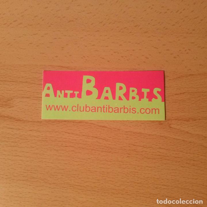 Autocolantes de cole&ccedil;&atilde;o: Pegatina infantil/juvenil colecci&oacute;n Anti Barbis. Editorial La Galera. Merchandising. Adhesivo.