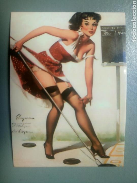 Pegatinas de colecci&oacute;n: Pegatina chica pin up limpiando / 5,5 x 7,5 cm