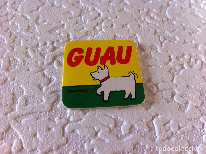 Adesivi di collezione: PEGATINA GRUESA (PANRICO. GUAU. EDICIONES TREBOL) . MEDIDAS: 4 x 4cm.