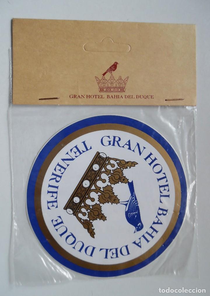 Pegatinas de colecci&oacute;n: Etiqueta Gran Hotel Bah&iacute;a del Duque, Tenerife. En bolsa original. Intacta. A&ntilde;os noventa. 11 cm di&aacute;m.