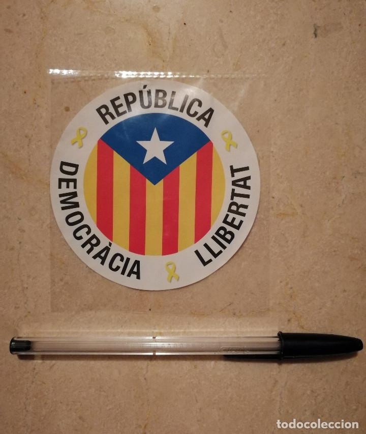 Pegatinas de colecci&oacute;n: PEGATINA ORIGINAL - REPUBLICA LIBERTAD - CATALU&Ntilde;A - POLITICA - INDEPENDENTISMO