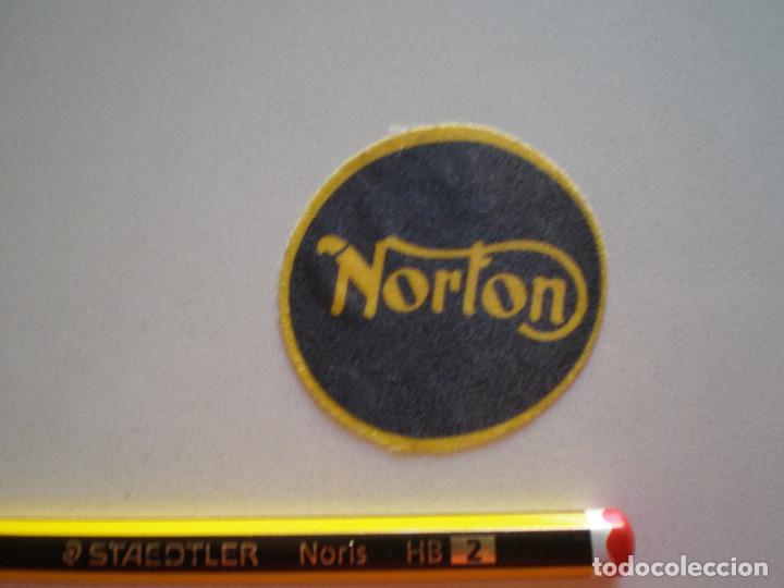 Pegatinas de colecci&oacute;n: NORTON MOTOCILCLETAS // PEGATINA DE TELA VINTAGE A&Ntilde;OS 80 // &iquest;CROMO CROPAN PANRICO PHOSKITOS?