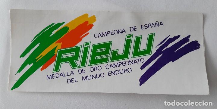 Pegatinas de colecci&oacute;n: pegatina de publicidad Rieju, campeona de Espa&ntilde;a.
