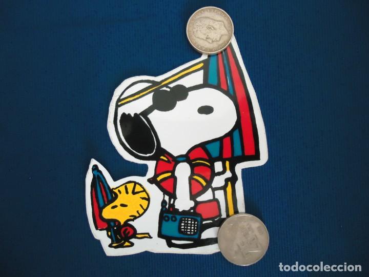 Pegatinas de colecci&oacute;n: pegatina snoopy rabanitos peanuts perro beagle comic dibujos tbo playa mar turista sol arena