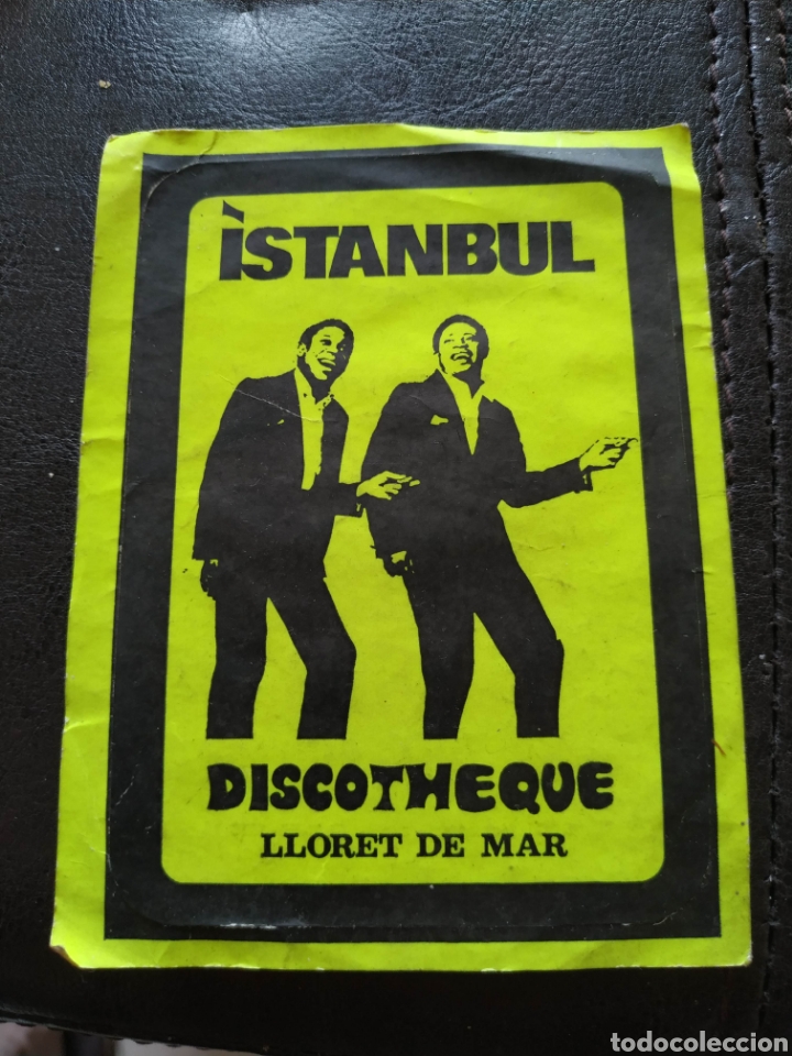 Autocollants de collection: Pegatina Discoteca Istambul Lloret Mar Reverso precio bebidas a&ntilde;o 1976