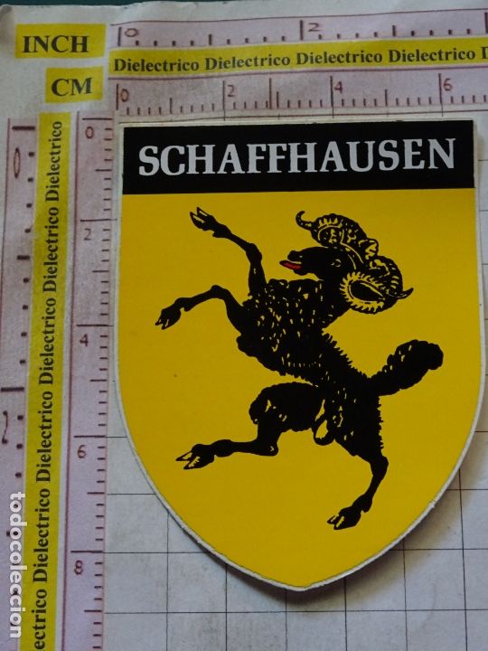 Autocolantes de cole&ccedil;&atilde;o: PEGATINA DE TURISMO HER&Aacute;LDICA BANDERAS. ESCUDO HER&Aacute;LDICO SCHAFFHAUSEN ESCAFUSA SUIZA 42