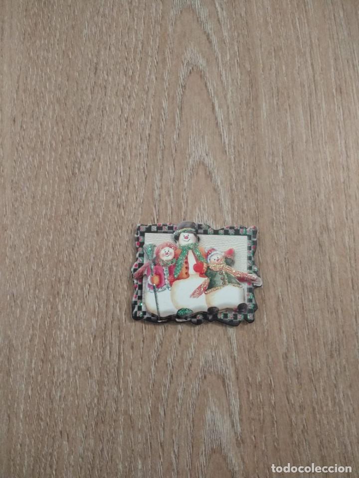 Sammlung von Aufklebern: PEGATINA MU&Ntilde;ECOS DE NIEVE CON PURPURINA