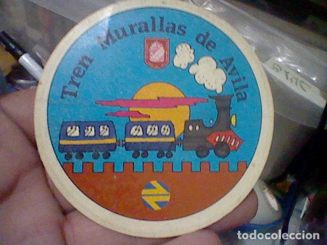 Pegatinas de colecci&oacute;n: TREN MURALLAS AVILA PEGATINA ADHESIVO SIN USAR 9 CMS DI&Aacute;METRO RENFE FERROCARRIL ALGO SOBADA