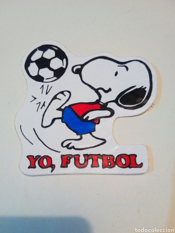 Pegatinas de colecci&oacute;n: Pegatina yo futbol snoopy