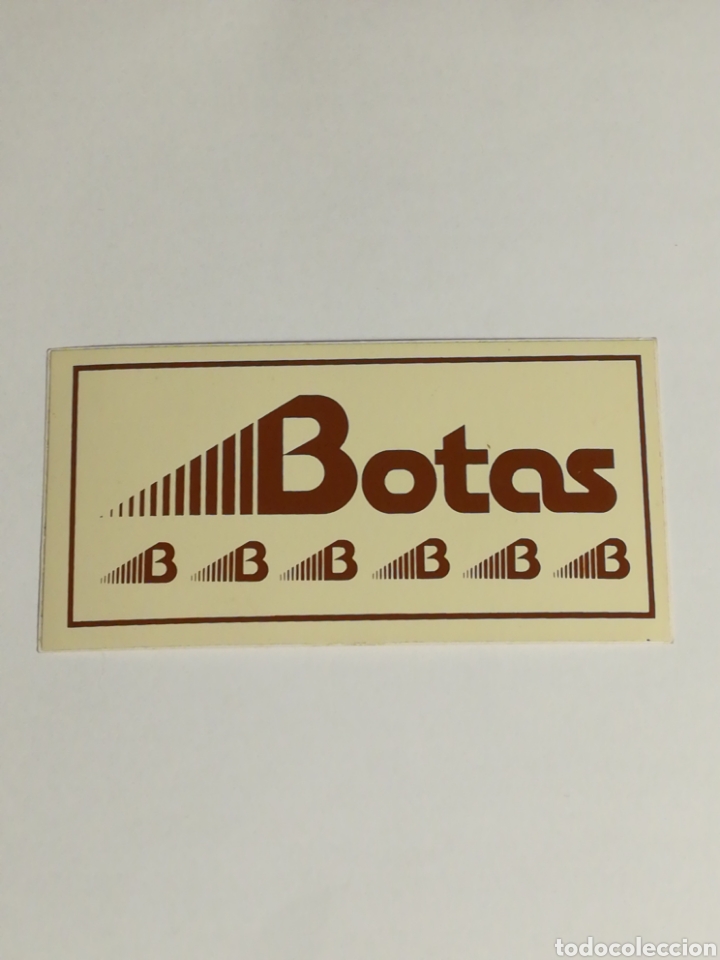 Pegatinas de colecci&oacute;n: Pegatina Botas tienda moda Gij&oacute;n 100x50mm