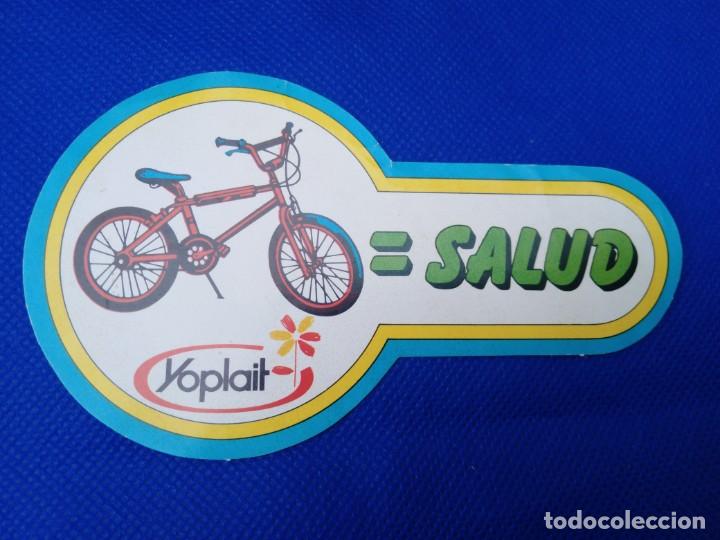 Pegatinas de colecci&oacute;n: PEGATINA ADHESIVA NUEVA BICI YOPLAIT SALUD