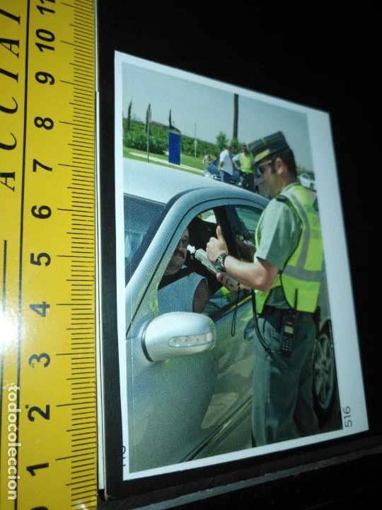 Autocolantes de cole&ccedil;&atilde;o: PEGATINA CROMO ADHESIVO REF: 516 control de alcolemia por la guardia civil conductores coche control