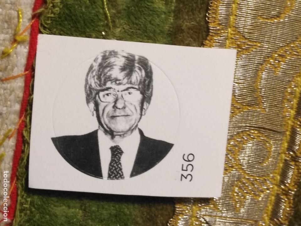 Autocollants de collection: PEGATINA CROMO ADHESIVO redondo troquelado 2,6 cm - politica santiago carrillo