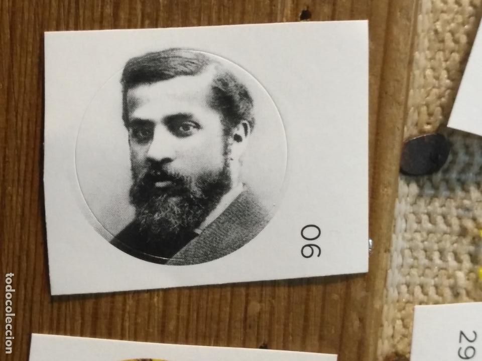 Autocollants de collection: PEGATINA CROMO ADHESIVO redondo troquelado 2,6 cm - arquitecto antonio gaudi