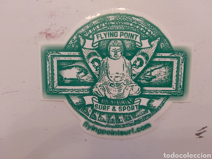 Pegatinas de colecci&oacute;n: Pegatina verde de Surf Flying Point. - Foto 1