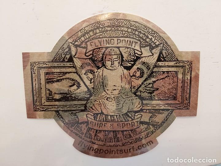 Pegatinas de colecci&oacute;n: Pegatina de Surf Flying Point verde caqui. Nueva York, Los Hampton.