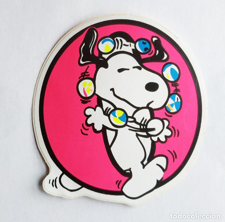 Pegatinas de colecci&oacute;n: ANTIGUA PEGATINA SNOOPY Y EMILIO LETRA O , A&Ntilde;OS 80 SIN PEGAR 8 CMS