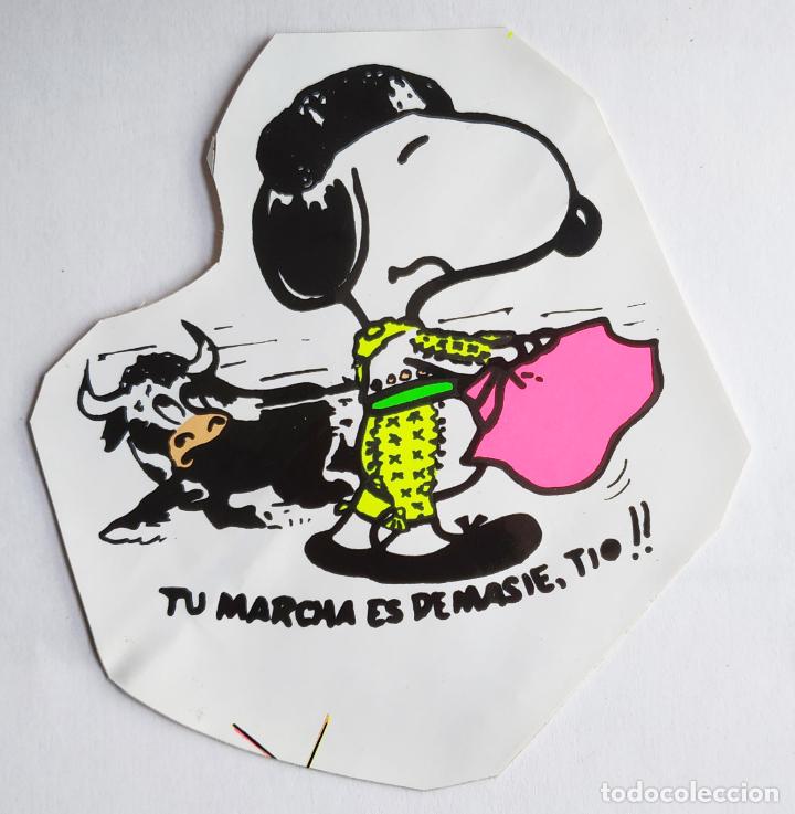 Pegatinas de colecci&oacute;n: ANTIGUA PEGATINA SNOOPY TORERO CON CAPOTE ROSA , A&Ntilde;OS 80 SIN PEGAR 11 CMS