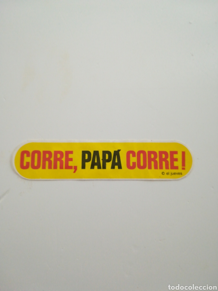 Autocolantes de cole&ccedil;&atilde;o: Pegatina El Jueves. Corre, pap&aacute; corre 110x25mm