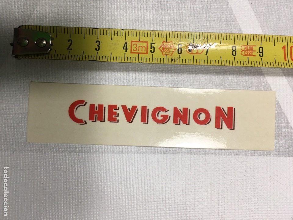 Pegatinas de colecci&oacute;n: PEGATINA ROPA CHEVIGNON - Foto 1