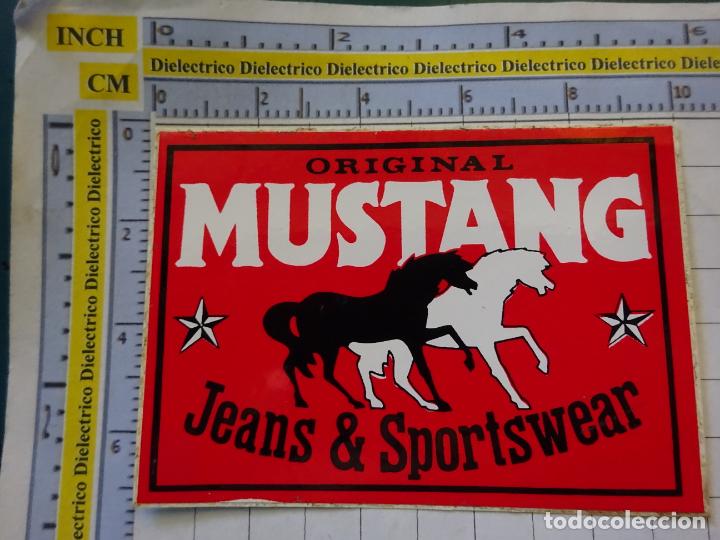 Sammlung von Aufklebern: PEGATINA DE MARCAS DE ROPA. VAQUEROS JEANS MUSTANG ORIGINAL. 33