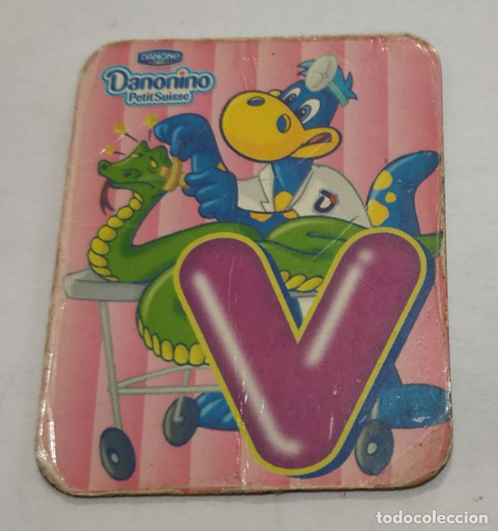 Pegatinas de colecci&oacute;n: CROMO IMANTADO , IMAN , LETRAS DANONINO DE DANONE , LETRA V