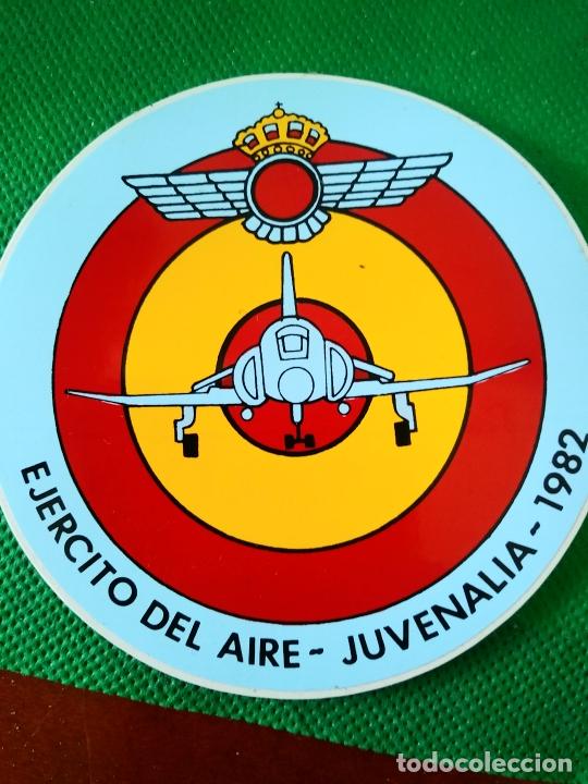 Pegatinas de colecci&oacute;n: PEGATINA ADHESIVO MILITAR EJERCITO DEL AIRE JUVENALIA 1982