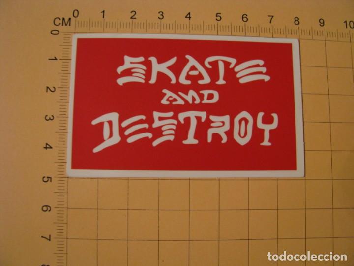 Pegatinas de colecci&oacute;n: PEGATINA COCHE MOTO SKATEBOARD MALETA PORT&Aacute;TIL BICICLETA. SKATE AND DESTROY.