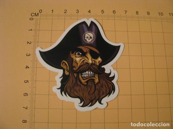 Pegatinas de colecci&oacute;n: PEGATINA PARA COCHE MOTO SKATEBOARD MALETA PORT&Aacute;TIL BICICLETA. PIRATA.