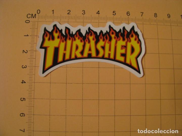 Pegatinas de colecci&oacute;n: PEGATINA PARA COCHE MOTO SKATEBOARD MALETA PORT&Aacute;TIL BICICLETA. THRASHER