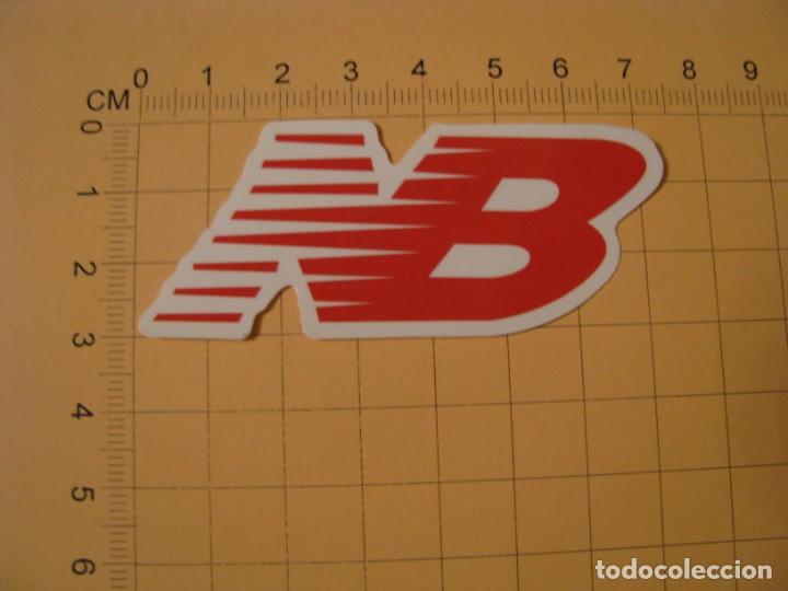 Pegatinas de colecci&oacute;n: PEGATINA PARA COCHE MOTO SKATEBOARD MALETA PORT&Aacute;TIL BICICLETA. NEW BALANCE.