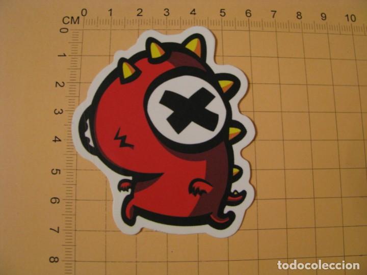 Pegatinas de colecci&oacute;n: PEGATINA PARA COCHE MOTO SKATEBOARD MALETA PORT&Aacute;TIL BICICLETA. DIBUJOS ANIMADOS.