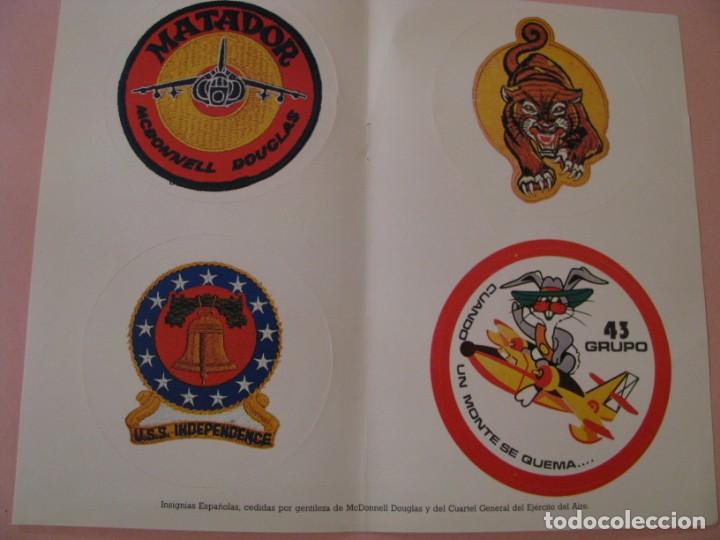 Pegatinas de colecci&oacute;n: L&Aacute;MINA CON 4 PEGATINAS INSIGNIAS MILITARES. CUERPOS DE &Eacute;LITE.